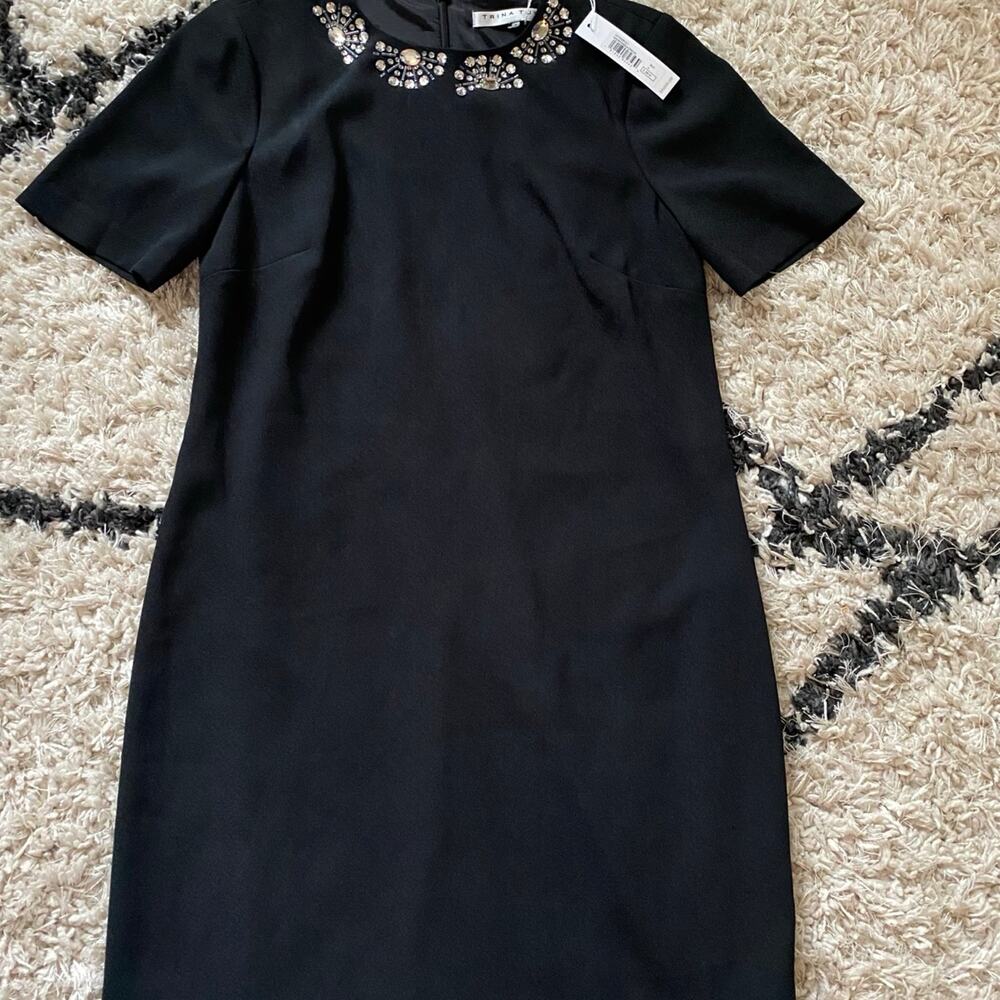 Trina Turk Dress Black Shift Beaded & Gemstone Neckline Size 4